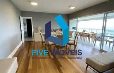 Imagem: O apartamento possui 4 Dormitórios, 5 Banheiros, 4 Vagas na