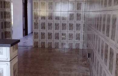 Imagem: O apartamento possui 3 Dormitórios, 1 Banheiro e está localizado