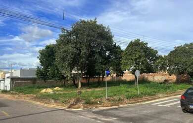 Imagem: O terreno está localizado em Plano Diretor Sul, Palmas à venda