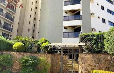 Imagem: O apartamento possui 3 Dormitórios, 1 Banheiro, 2 Vagas na