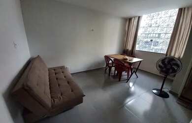 Imagem: O studio possui 1 Dormitório, 1 Banheiro, 50m² de Área e