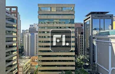 Imagem: O depósito possui 5 Vagas na garagem e 378m² de Área e está