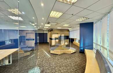 Imagem 1: Conjunto, 264 m² - venda por R$ 3.960.000,01 ou aluguel por R$ 38.320,34/mês...