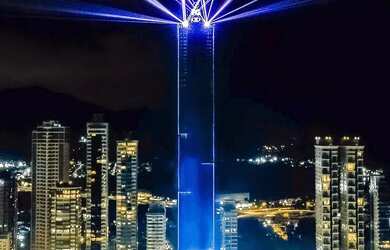 Imagem: O apartamento possui 4 Dormitórios, 1 Banheiro, 3 Vagas na