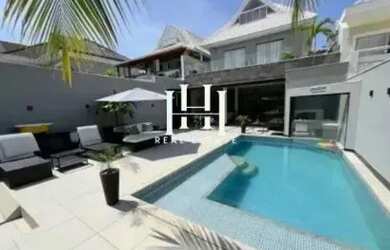 Imagem: A casa em condomínio possui 5 Dormitórios, 5 Banheiros, 2