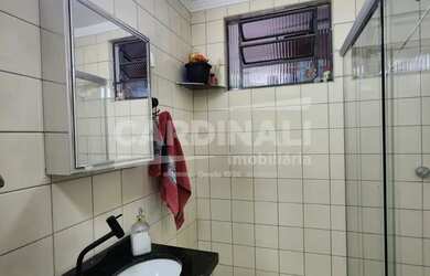 Imagem 9: Apartamento com excelente localização, próximo a supermercados e comércio