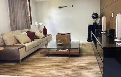 Imagem 7: Mansão a venda e aluguel no Itaigara, ² totais, finamente decorada em madeira nobre, amplo