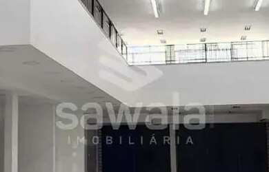 Imagem: O depósito possui 4 Vagas na garagem, 354m² de Área, Imóvel