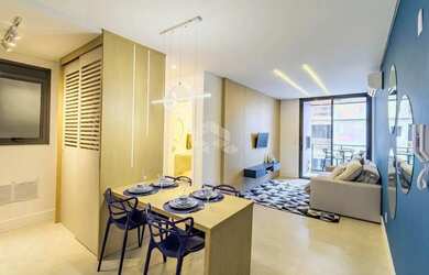 Imagem: O apartamento possui 2 Dormitórios, 1 Banheiro, 1 Vaga na garagem