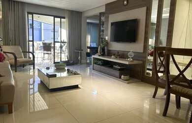 Imagem: O apartamento possui 3 Dormitórios, 4 Banheiros, 2 Vagas na