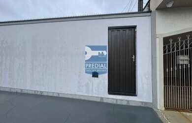 Imagem: A casa possui 2 Dormitórios, 1 Banheiro, 60m² de Área e