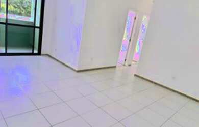 Imagem: O apartamento possui 3 Dormitórios, 2 Banheiros e 1 Vaga na