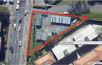 Imagem: O terreno possui 940m² de Área e está localizado em Juvevê