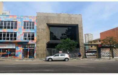 Imagem: O depósito possui 678m² de Área e está localizado em Centro