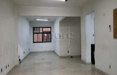 Imagem: O depósito possui 82m² de Área e está localizado em Centro