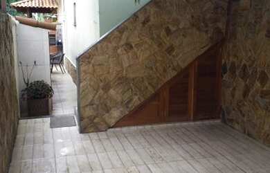 Imagem: A casa em condomínio possui 2 Dormitórios, 1 Banheiro, 1 Vaga