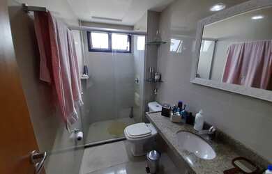 Imagem 7: Apartamento para venda possui 178 metros quadrados com 4 quartos em Tirol...