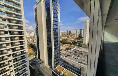 Imagem: O depósito possui 1 Vaga na garagem, 500m² de Área e está