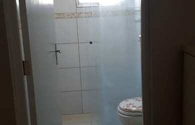 Imagem: O apartamento possui 2 Dormitórios e está localizado em Inamar