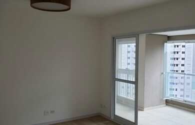 Imagem: O apartamento possui 3 Dormitórios, 1 Banheiro, 2 Vagas na