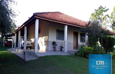 Imagem: A chácara possui 200m² de Área e está localizado em Campo