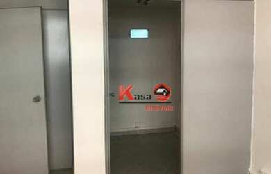 Imagem: O depósito possui 50m² de Área e está localizado em Boqueirão