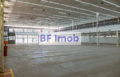 Imagem: O depósito possui 5 Vagas na garagem, 4.536m² de Área e