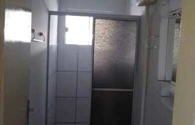 Imagem: A casa em condomínio possui 3 Dormitórios, 1 Banheiro, 1 Vaga