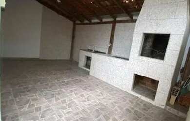 Imagem 4: Casa em Porto Belo. Churrasqueira, Varanda, Área de serviçoe76m² de...