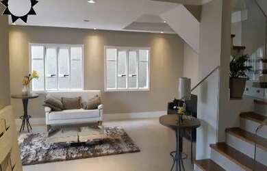 Imagem: A casa em condomínio possui 3 Dormitórios, 3 Banheiros, 4