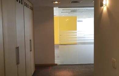 Imagem 6: Excepcional Andar Corporativo de 300m2 com Vista e 6 Vagas