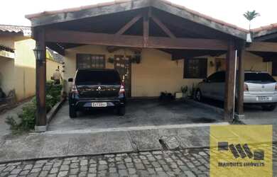 Imagem: A casa em condomínio possui 2 Dormitórios, 1 Banheiro, 2 Vagas