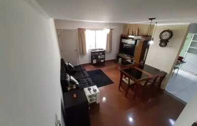 Imagem: A casa em condomínio à venda possui 2 Dormitórios, 3 Banheiros