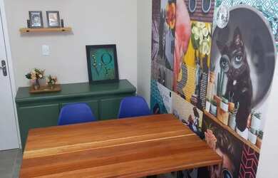 Imagem: O apartamento possui 3 Dormitórios, 1 Banheiro, 1 Vaga na garagem