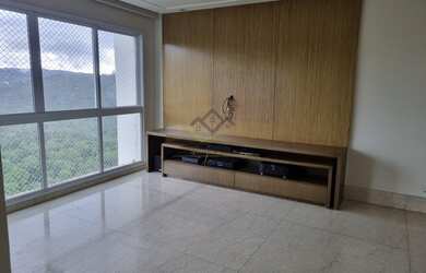 Imagem: O apartamento possui 4 Dormitórios, 5 Banheiros, 4 Vagas na