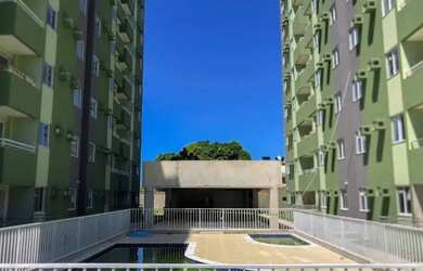 Imagem: O apartamento possui 2 Dormitórios, 1 Banheiro, 1 Vaga na garagem