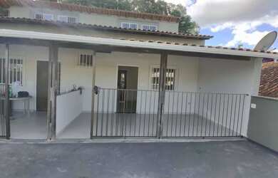 Imagem: A casa possui 2 Dormitórios, 1 Banheiro, 70m² de Área e