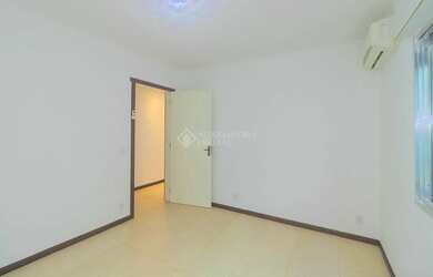 Imagem 15: Apartamento 2 dormitórios, no bairro Humaitá