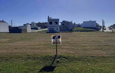 Imagem: O terreno possui 10m² de Área e está localizado em Três