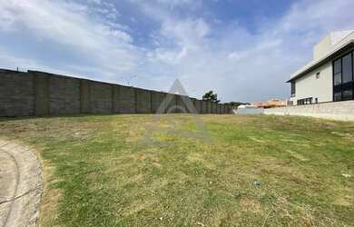 Imagem: O terreno possui 787m² de Área e está localizado em Swiss