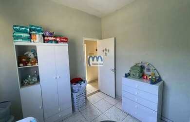 Imagem 10: Casa à venda com 3 quartos, 52m²