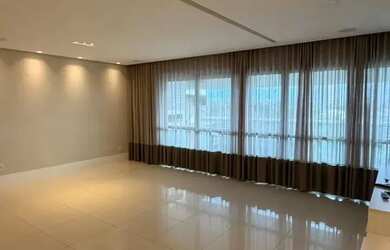 Imagem: O apartamento possui 4 Dormitórios, 5 Banheiros, 4 Vagas na