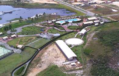 Imagem 10: Casa Fazenda real 1. Piscina, Churrasqueira, Varandae200m² de Área