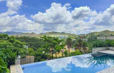 Imagem: A casa em condomínio possui 5 Dormitórios, 5 Banheiros, 5