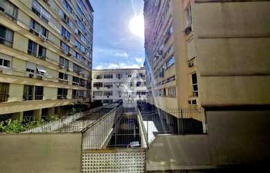 Imagem 2: AO LADO METRÔ. 130m² de Área, 1 Vaga na garageme3 Dormitórios