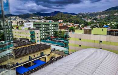 Imagem 13: Aluguel de Apartamento de 3 Quartos no Anil, Rio de Janeiro-RJ: 1 suíte, 1 sala, 2 banheir