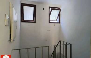 Imagem 10: Casa Comercial para Locação em Salvador, Caminho das Árvores, 10 dormitórios, 3 banheiros