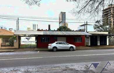 Imagem: O terreno possui 825m² de Área e está localizado em Centro