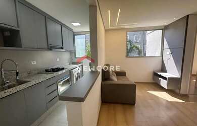 Imagem: O apartamento possui 2 Dormitórios, 1 Banheiro, 1 Vaga na garagem