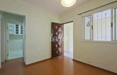 Imagem: A casa possui 2 Dormitórios, 1 Banheiro, 60m² de Área e